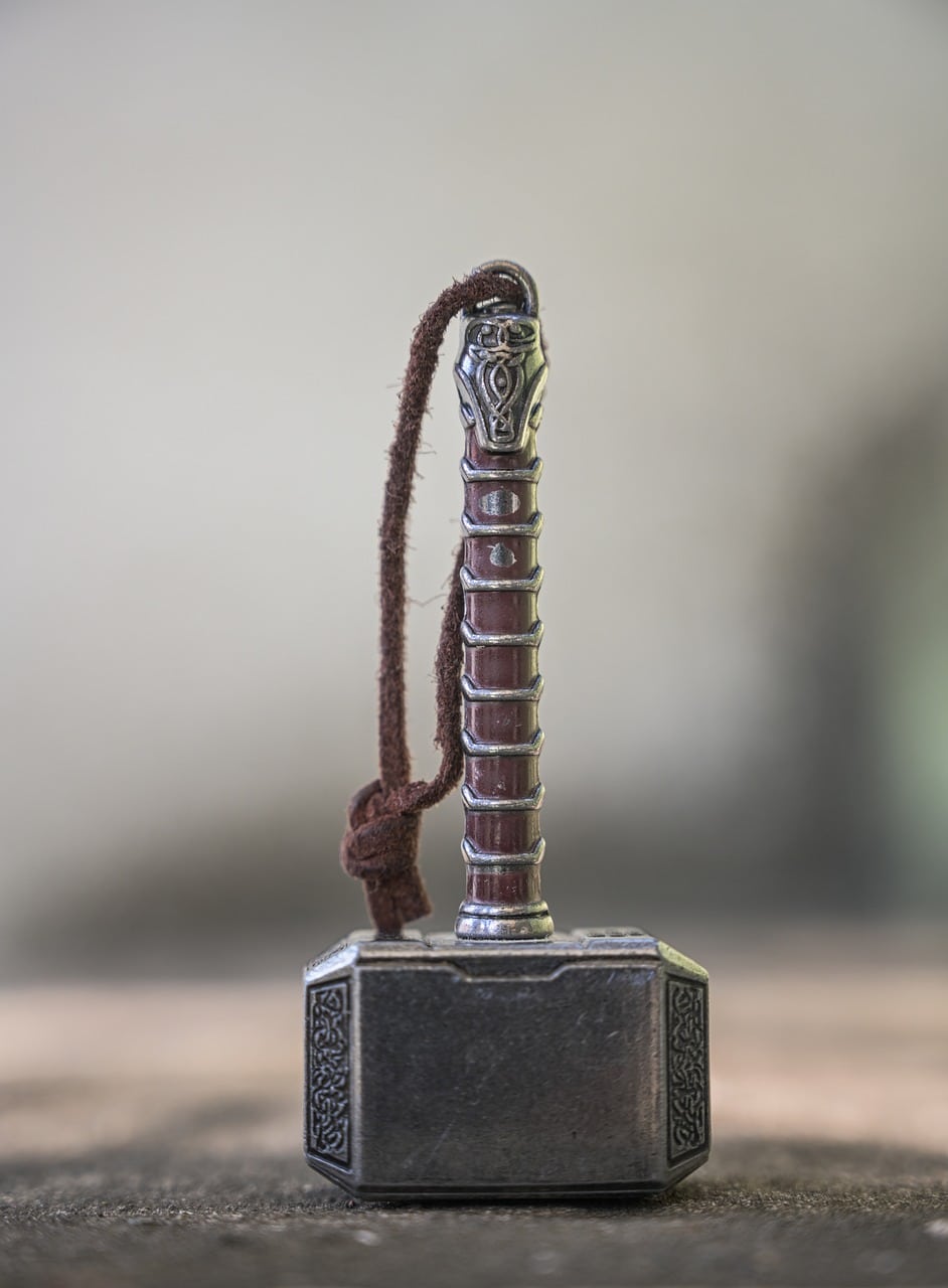 mjollnir-6074194_1280
